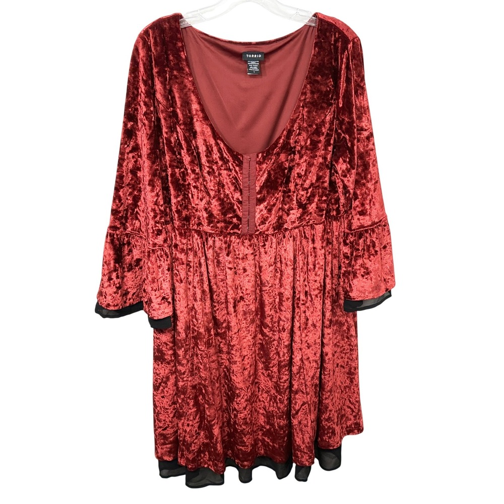 Torrid Plus‎ Size 1X Dress Red Velvet Bell Sleeve Gothic Pirate Renaissance 600